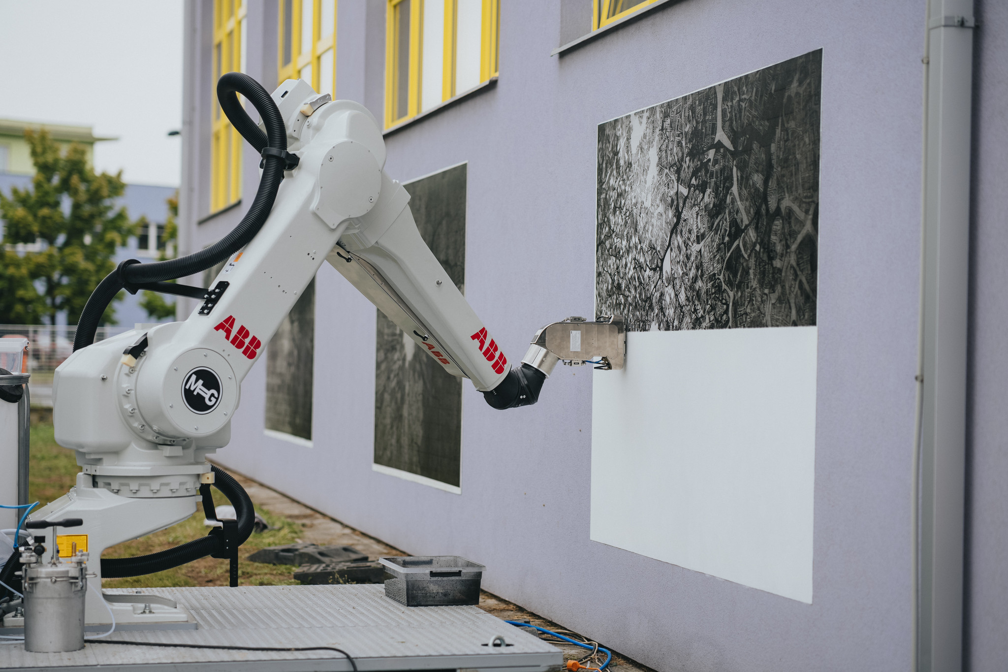 650 lidí, umělá inteligence, technologický robot a hlavně odvaha zkoušet nové věci 🤝 650 lidí, umělá inteligence, technologický robot a hlavně odvaha zkoušet nové věci 🤝